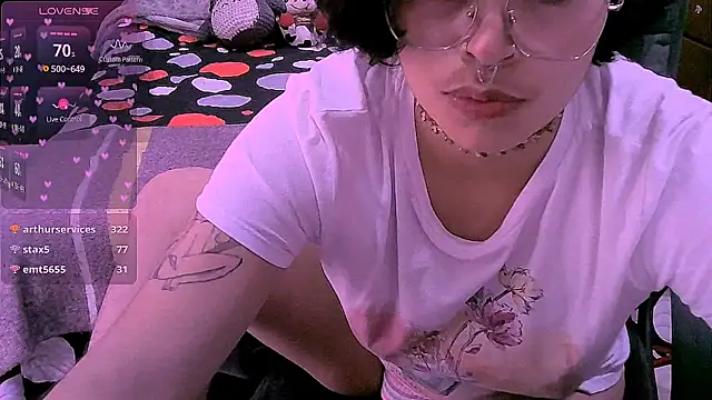 NinaYellow's Live XXX Chat