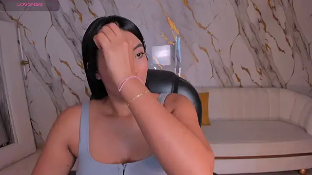 Chatroom XXX en direct de NatalieLewis