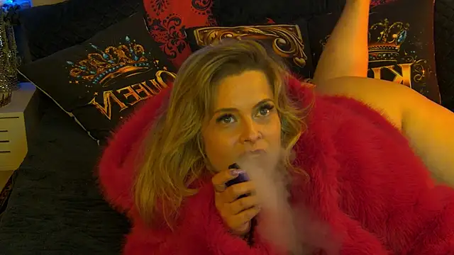 دردشة ZoeMesmerizee الجنسية المباشرة