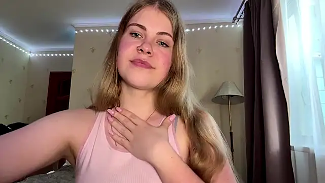 Amy_Maev Chat XXX in diretta