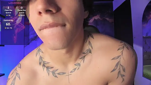 Chat XXX en directo de Alexx_Cano_