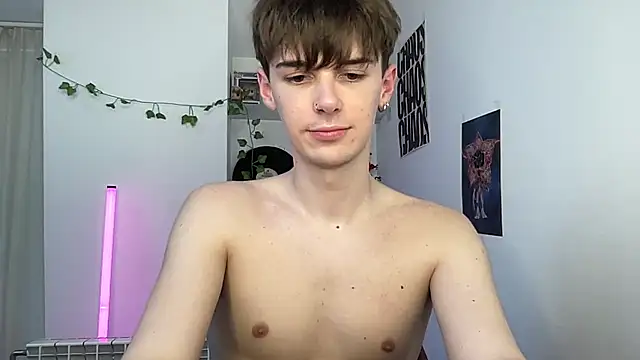 Živý XXX chat YourMilkyGuy