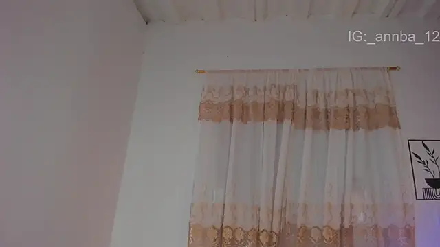 annie_barozzi's Live XXX Chat