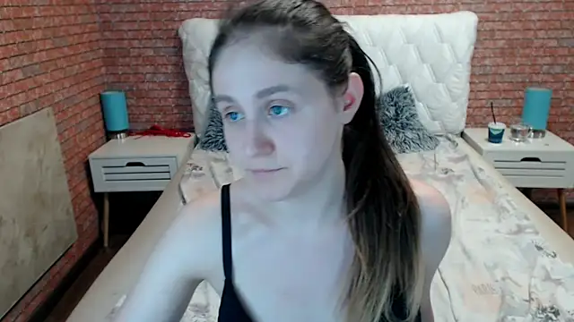 Holliy_Cooper's Live XXX Chat