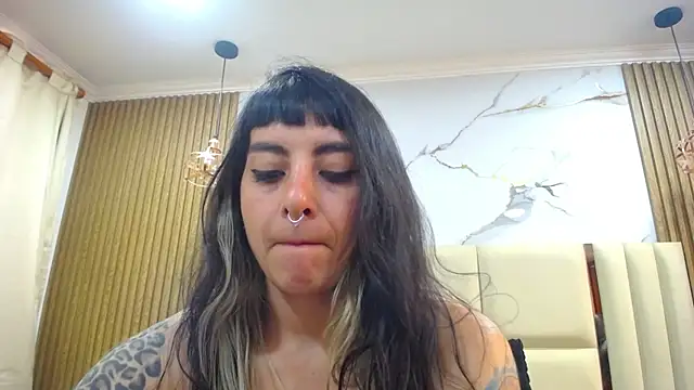 Naughty_Kittenm's Live XXX Chat