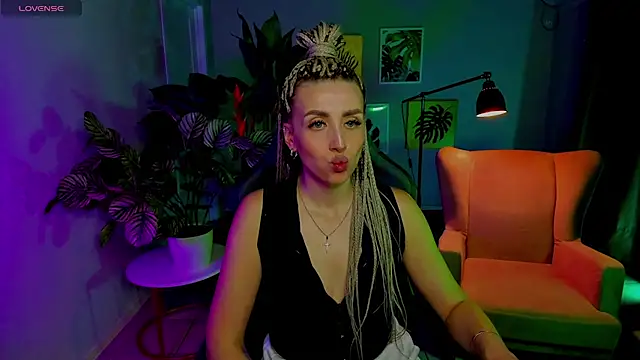 Chat XXX ao vivo de MonicaRiley