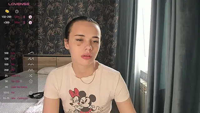 Kseni_a Adlı Modelin Canlı XXX Sohbeti