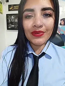 دردشة MAYE__13 الجنسية المباشرة