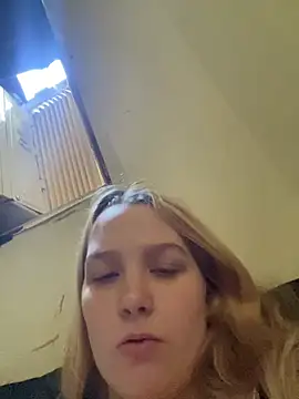 milf_cherry99's Live XXX Chat
