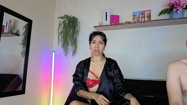 _FireandDesiren Live XXX chat