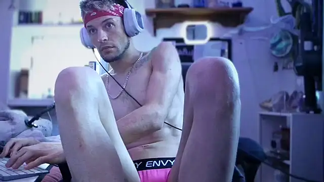 Trystan_Spellman webkamerás műsora