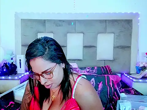 XXX chat uživo modela indiantopaz694u