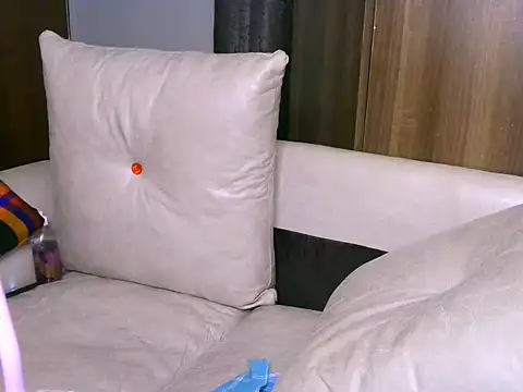 Bustycece live XXX chat