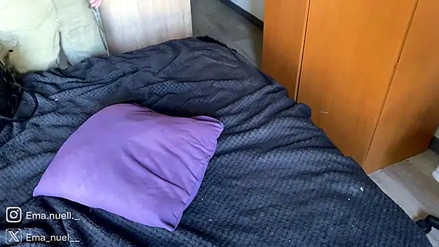 Emanuell__ XXX чат на живо