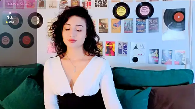 Maya_Rogerss' Live XXX Chat