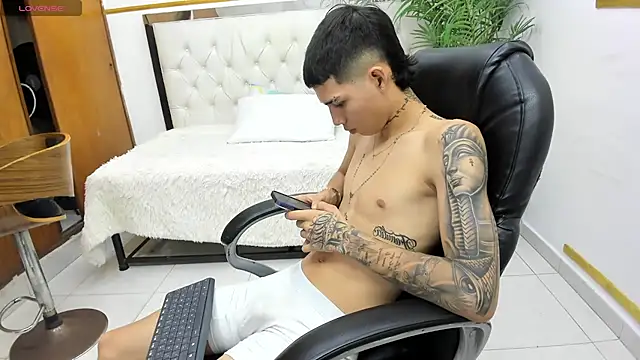 Chat XXX Live paul_ponce