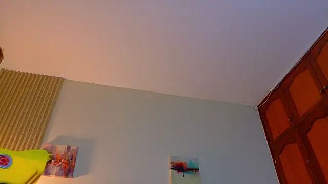 Czat XXX na żywo – Simon_Rz