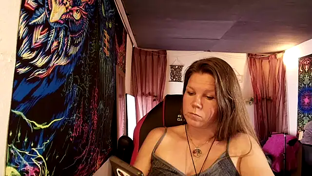 CallMeMaria Live XXX Chat