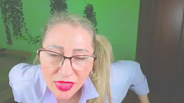 Habibi_Honeyy's Live XXX Chat