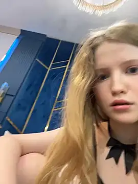 צ'אט XXX בשידור חי של LilianHowards
