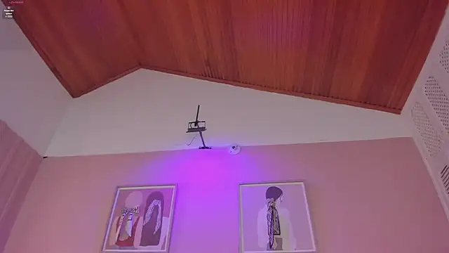 elodie_walker 即時 XXX 聊天