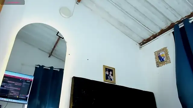 Онлайн чат XXX lyan_77