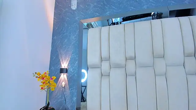 Chat XXX ao vivo de MaddyCrofft