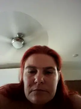 GoldenWifee Live XXX-Chat