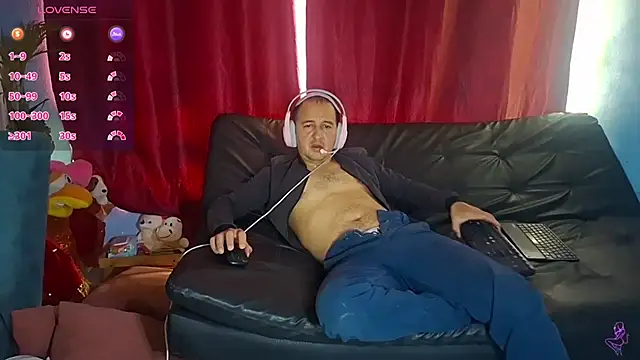 צ'אט XXX בשידור חי של GreisyAndHazzan