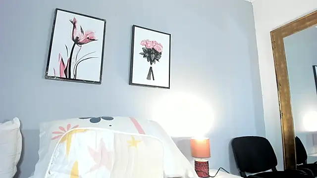 دردشة Miaa_ZZ الجنسية المباشرة