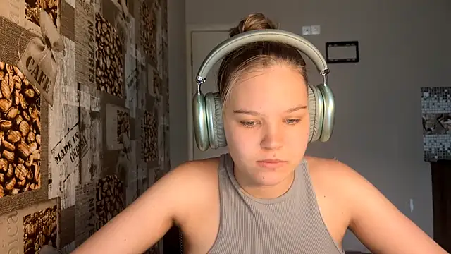 HellyRay Live XXX Chat
