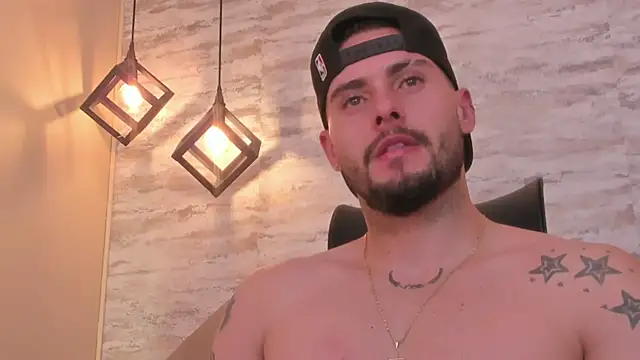 dominic_de_luca Chat XXX live
