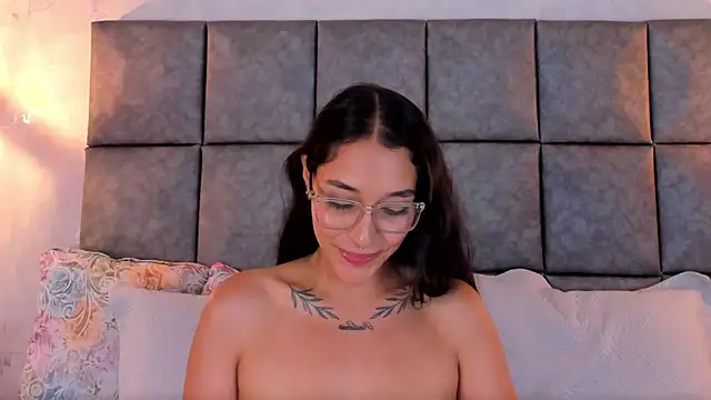 Chatroom XXX en direct de Roseaurora