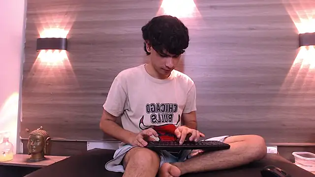 Kevin_Brooks1 Live XXX-chat
