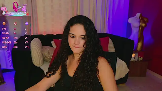 Chat XXX en directo de MaraVelvett