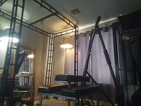 yourMasterisBored Live XXX-Chat