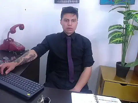 Chat +18 de AquilesTaylor ao vivo