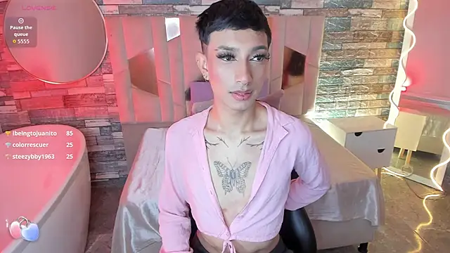 CYRUS_TAYn Live XXX chat