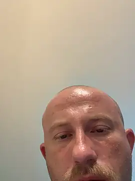 Chat XXX en directo de BIGWHITECOCKDOC36