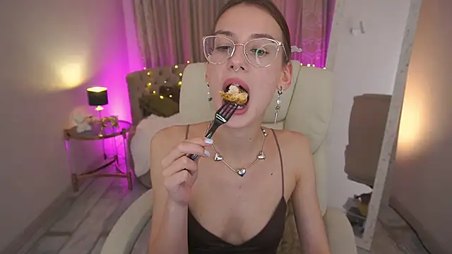 Chat XXX Live CozyMell