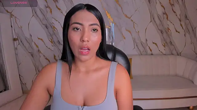 Chat +18 de NatalieLewis ao vivo