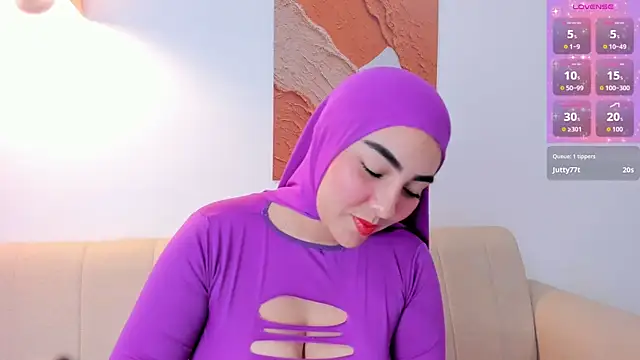 Chat XXX en directo de Malika_Noor