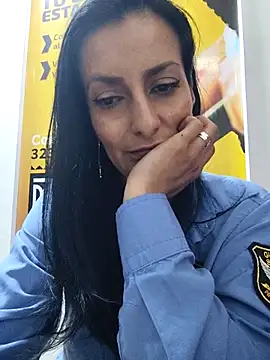 Chatroom XXX en direct de ALEJANDRA__28