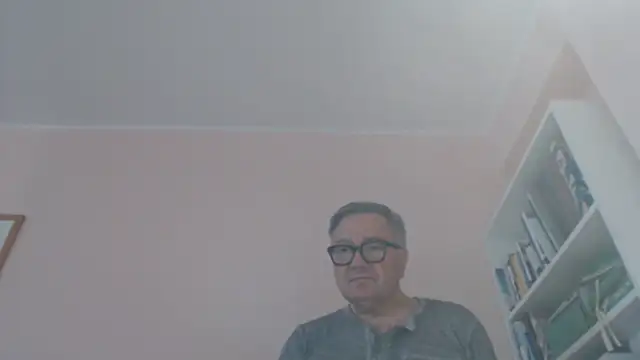 YOU6me élő XXX-chatje