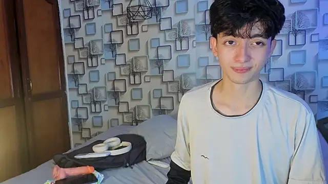 Twink_Sebas7 – webcam-show