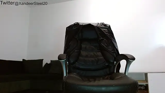 Alphadominathor Live XXX-chat