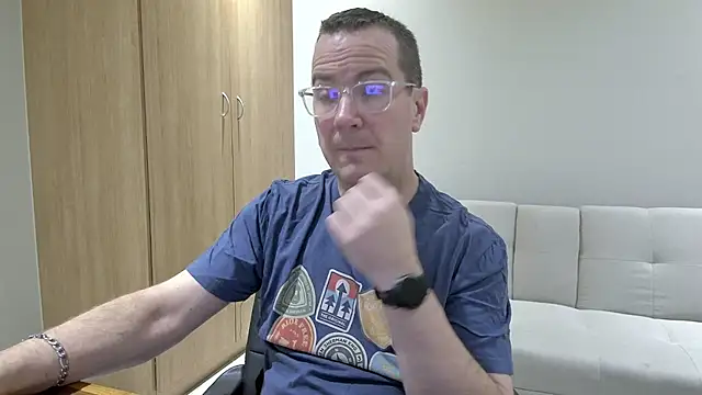 Chat +18 de BrettJ81 ao vivo