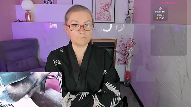 Alexandra_KindのライブXXXチャット