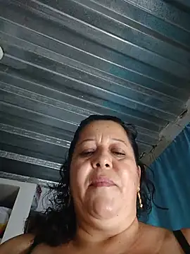 Fulopp15's Live XXX Chat