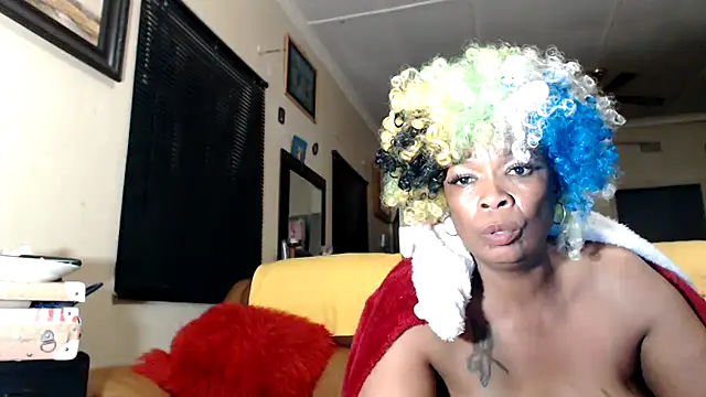 Chat +18 de Gucci_Bx ao vivo